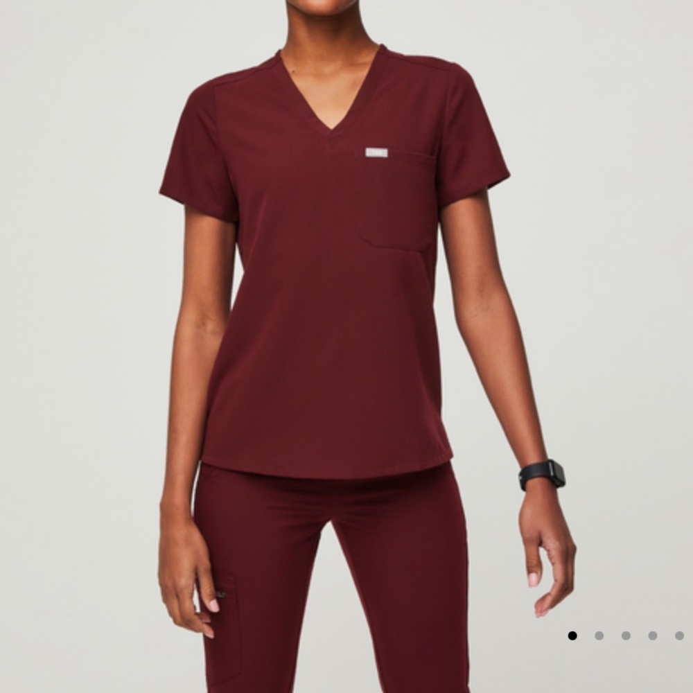 One pocket scrub top